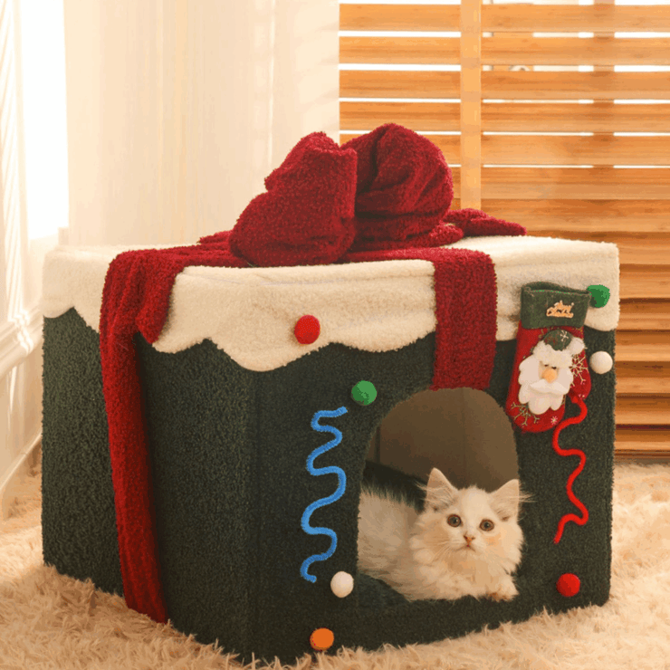 Christmas Box Pet House